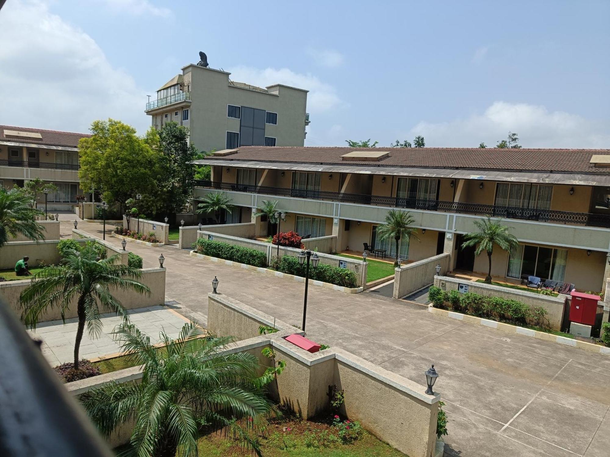 Misty Meadows, Lonavala酒店 外观 照片