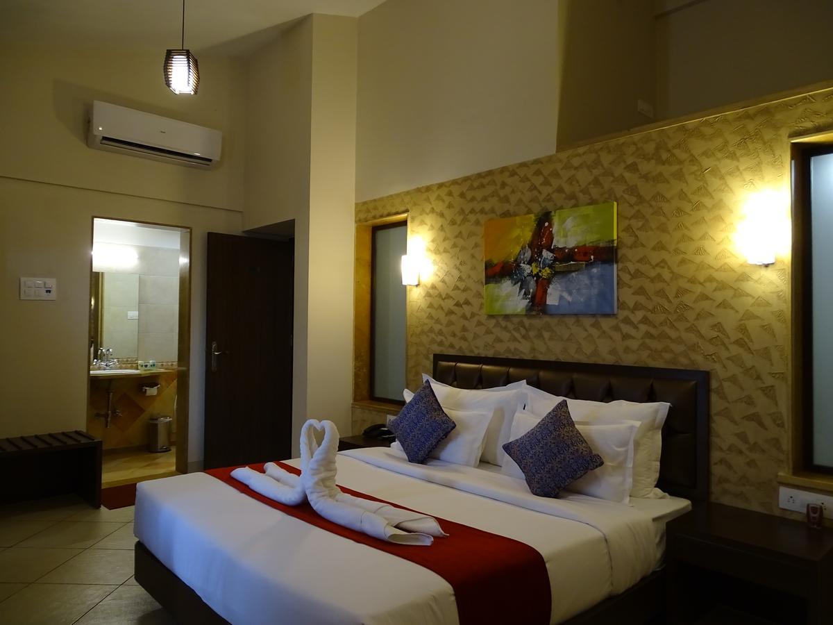 Misty Meadows, Lonavala酒店 外观 照片